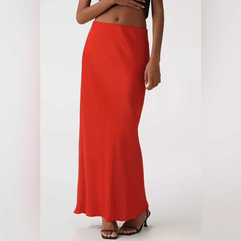 Anthropologie Red Satin Tilda Skirt - Picture 7 of 10